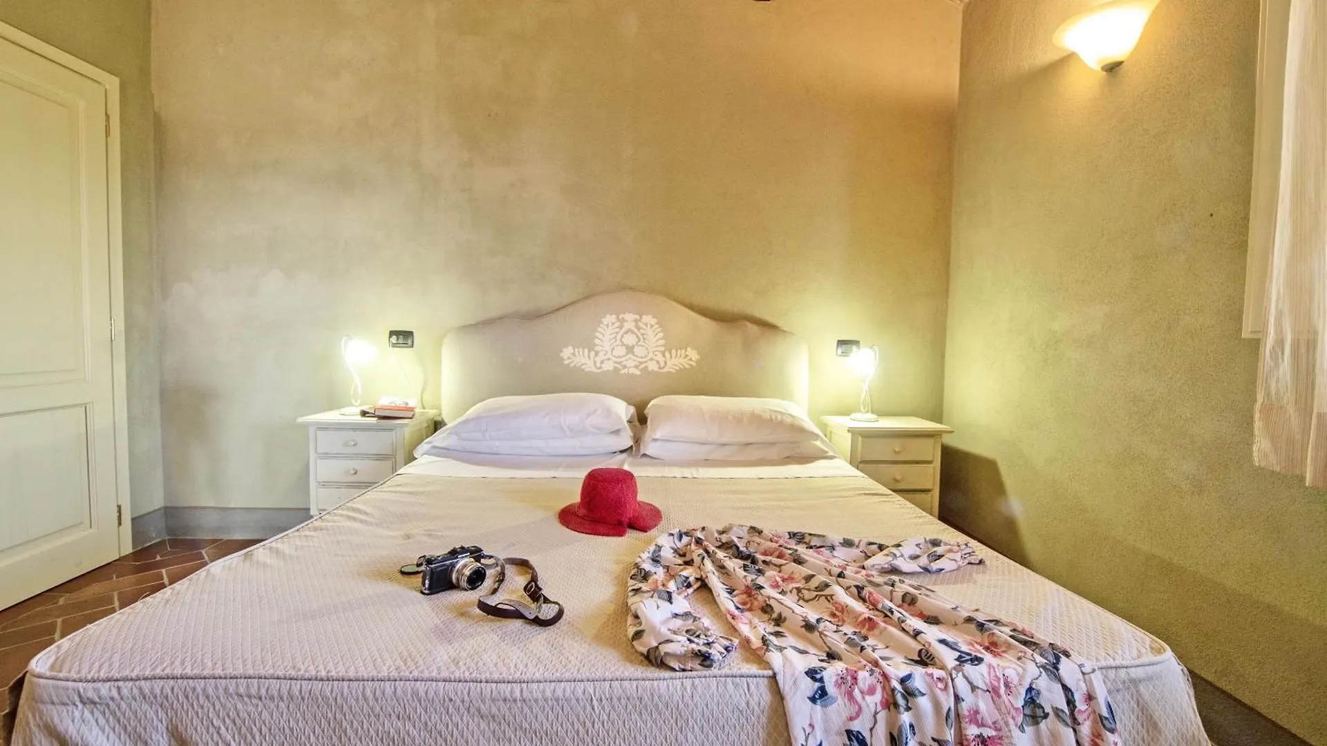 Residence With Swimming Pool In Monteverdi Marittimo Italy